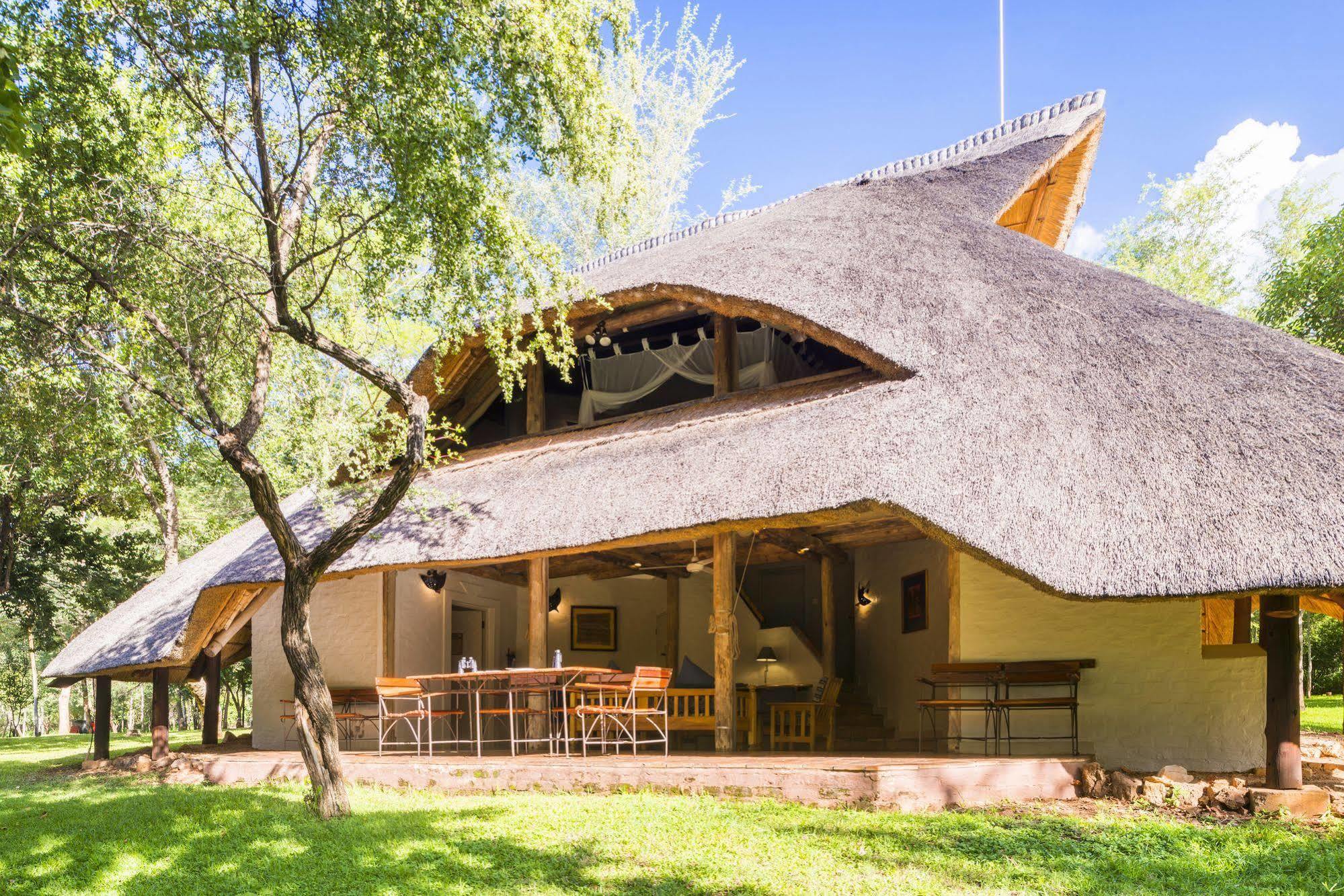 Lokuthula Lodges Victoria Falls Extérieur photo
